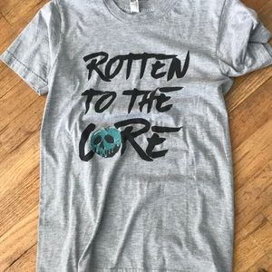 Disney Descendants shirt